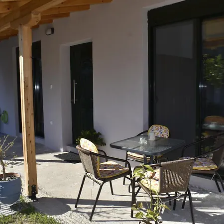 Apartamento Irina's Psakoudia